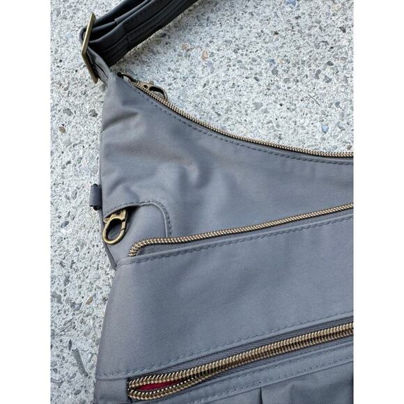 Travelon Anti-Theft Classic Crossbody bag/purse, RFID, Gray Canvas - Picture 4 of 10